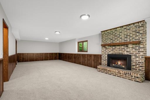 6775 W 192nd Avenue, Eden Prairie, MN 55346