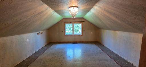 Bedroom 3, upper level