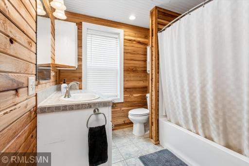 235 Green Spring Road, Red Wing, MN 55066