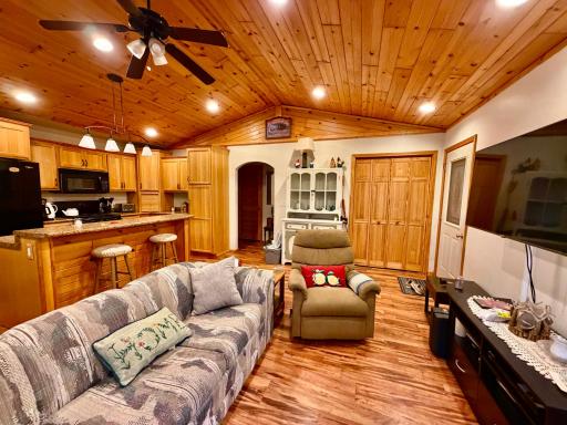 37742 N Eagle Lake Road, Battle Lake, MN 56515