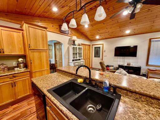 37742 N Eagle Lake Road, Battle Lake, MN 56515