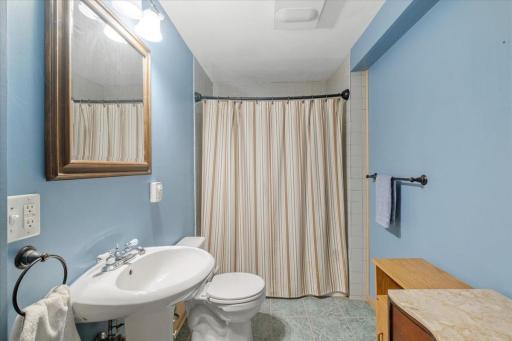 220 Baker Street E, Saint Paul, MN 55107
