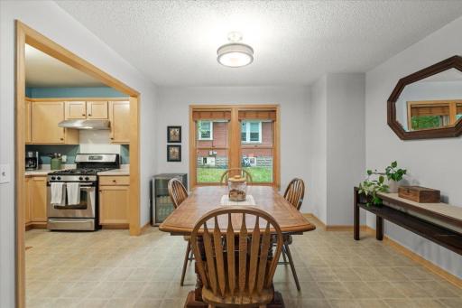 220 Baker Street E, Saint Paul, MN 55107