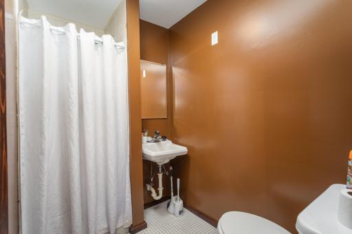 23 1st Avenue SW, Glenwood, MN 56334