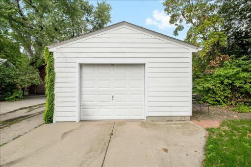 2834 44th Avenue S, Minneapolis, MN 55406