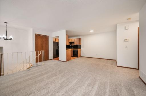 1294 105th Avenue NW, Coon Rapids, MN 55433