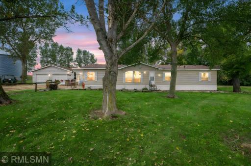 13462 620th Ave Mapleton MN-22 day to dusk.jpeg