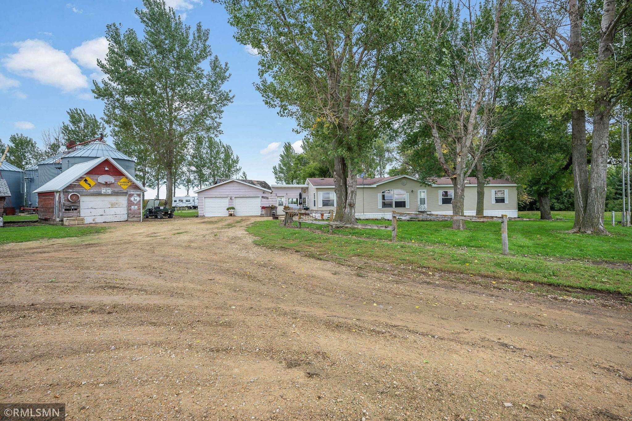 13462 620th Ave Mapleton MN-21 (2).jpg