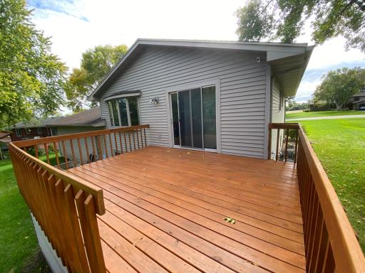 1760 48th Avenue NE, Willmar, MN 56201