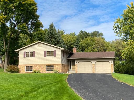 1760 48th Avenue NE, Willmar, MN 56201