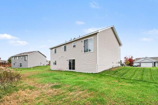1304 Mulberry Avenue NE, Montgomery, MN 56069
