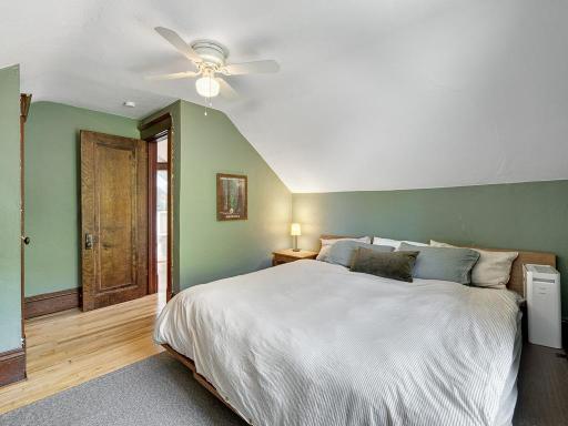 The upper level shares 2 bedrooms, the full bath and an extra bonus space.