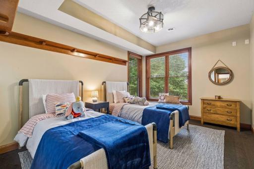 Cozy and private lower level en suite bedroom