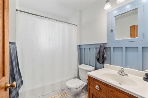 3445 31st Avenue S, Minneapolis, MN 55406