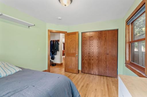 3445 31st Avenue S, Minneapolis, MN 55406