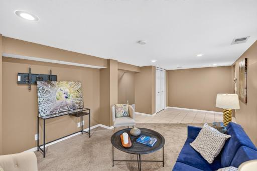 13905 Steven Road, Burnsville, MN 55337