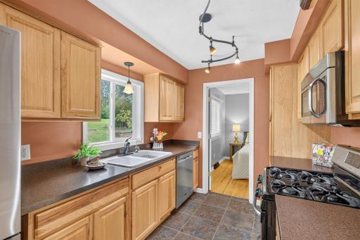 13905 Steven Road, Burnsville, MN 55337
