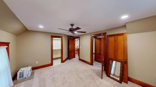 202 Broadway S, Alden, MN 56009