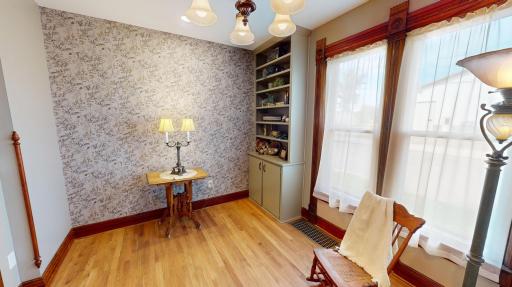202 Broadway S, Alden, MN 56009