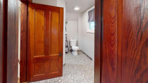 202 Broadway S, Alden, MN 56009