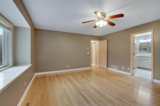 3508 Silver Lake Road NE, Saint Anthony, MN 55418