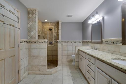3508 Silver Lake Road NE, Saint Anthony, MN 55418