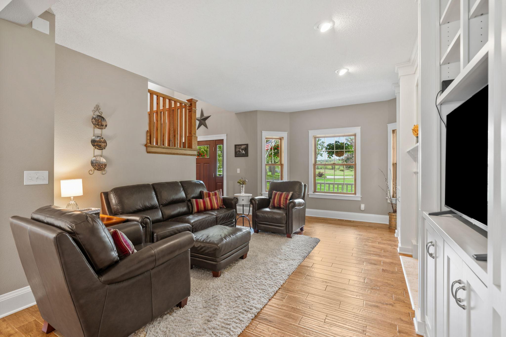 36-web-or-mls-16850 172nd St SE-36.jpg