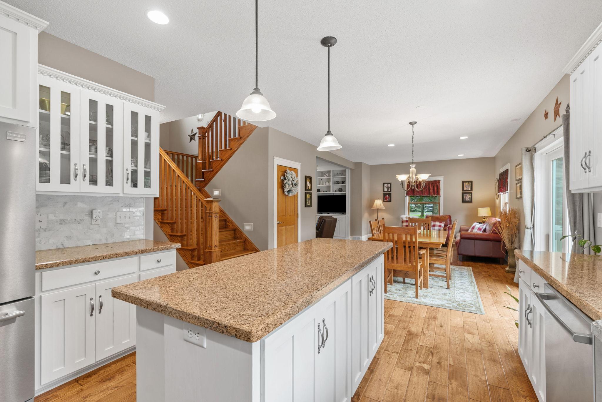 45-web-or-mls-16850 172nd St SE-45.jpg