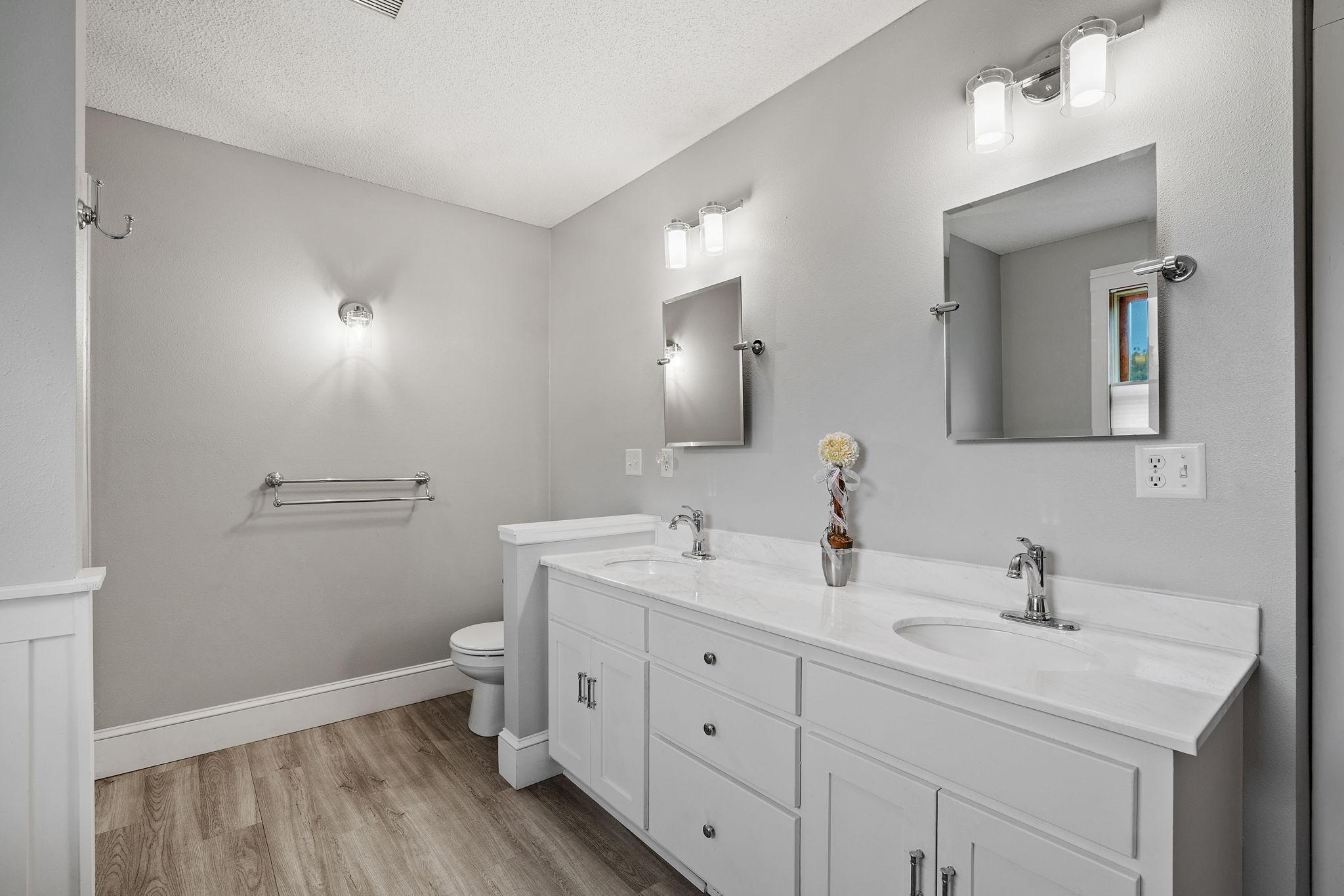 65-web-or-mls-16850 172nd St SE-65.jpg