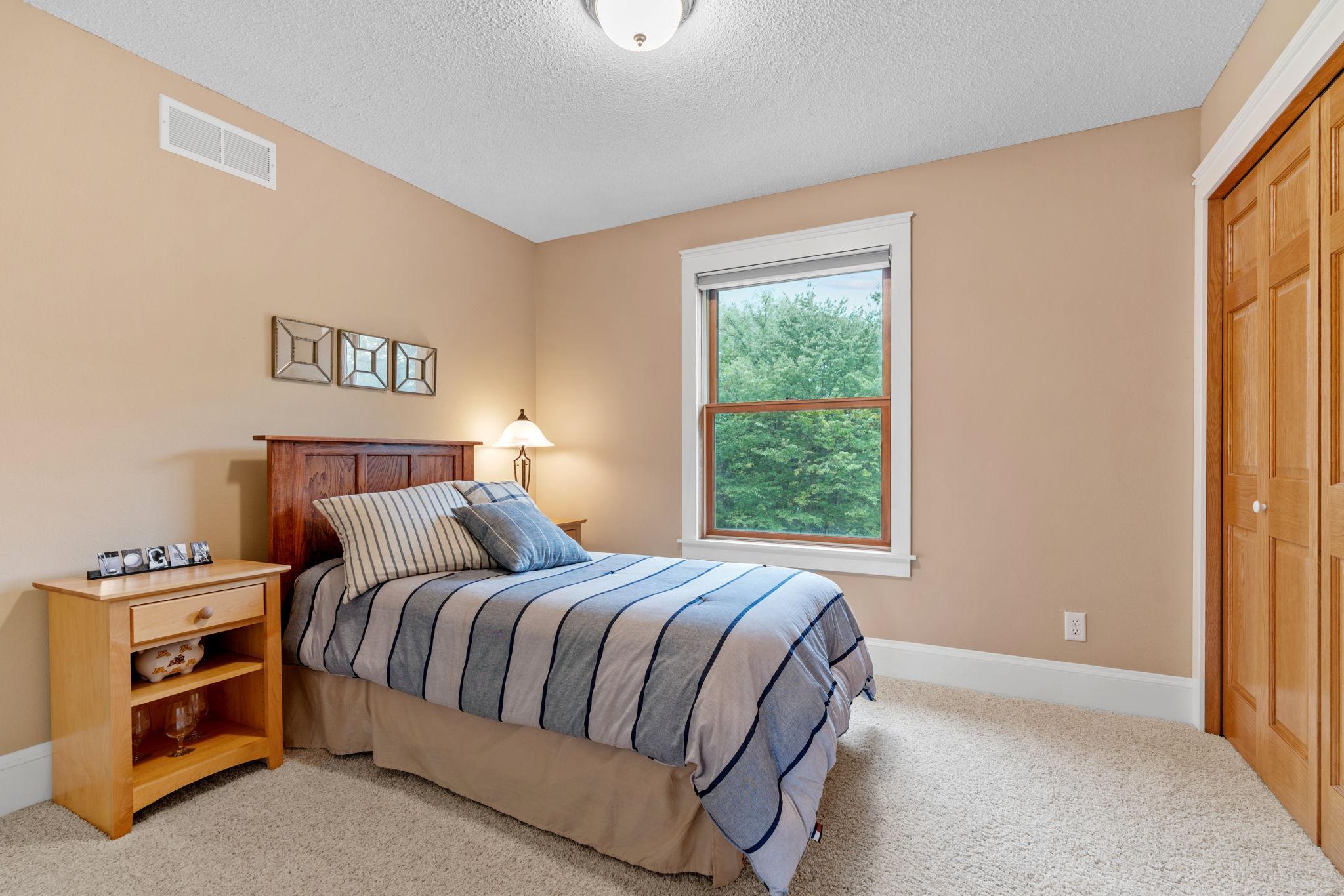 59-web-or-mls-16850 172nd St SE-59.jpg