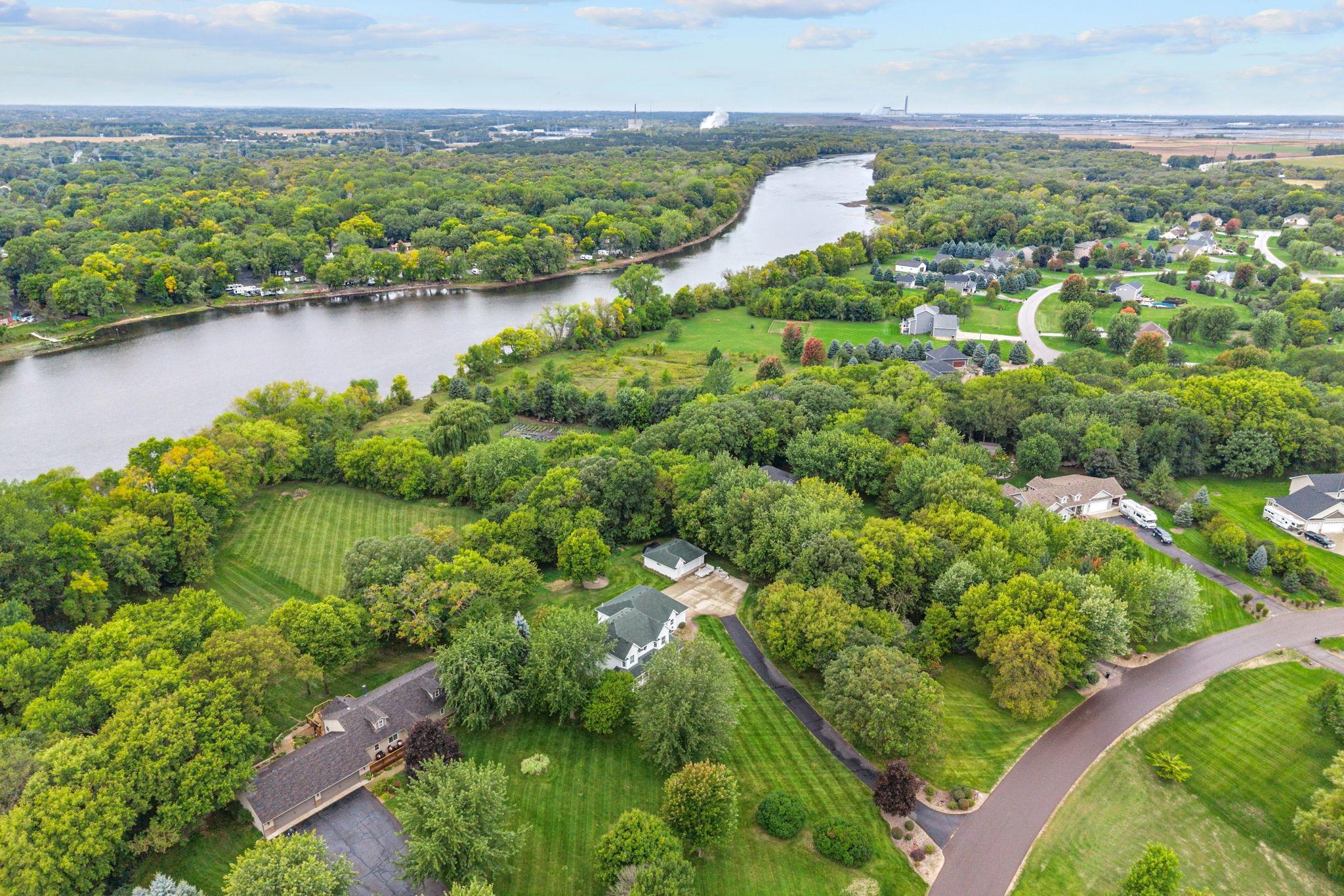 29-web-or-mls-16850 172nd St SE-29.jpg