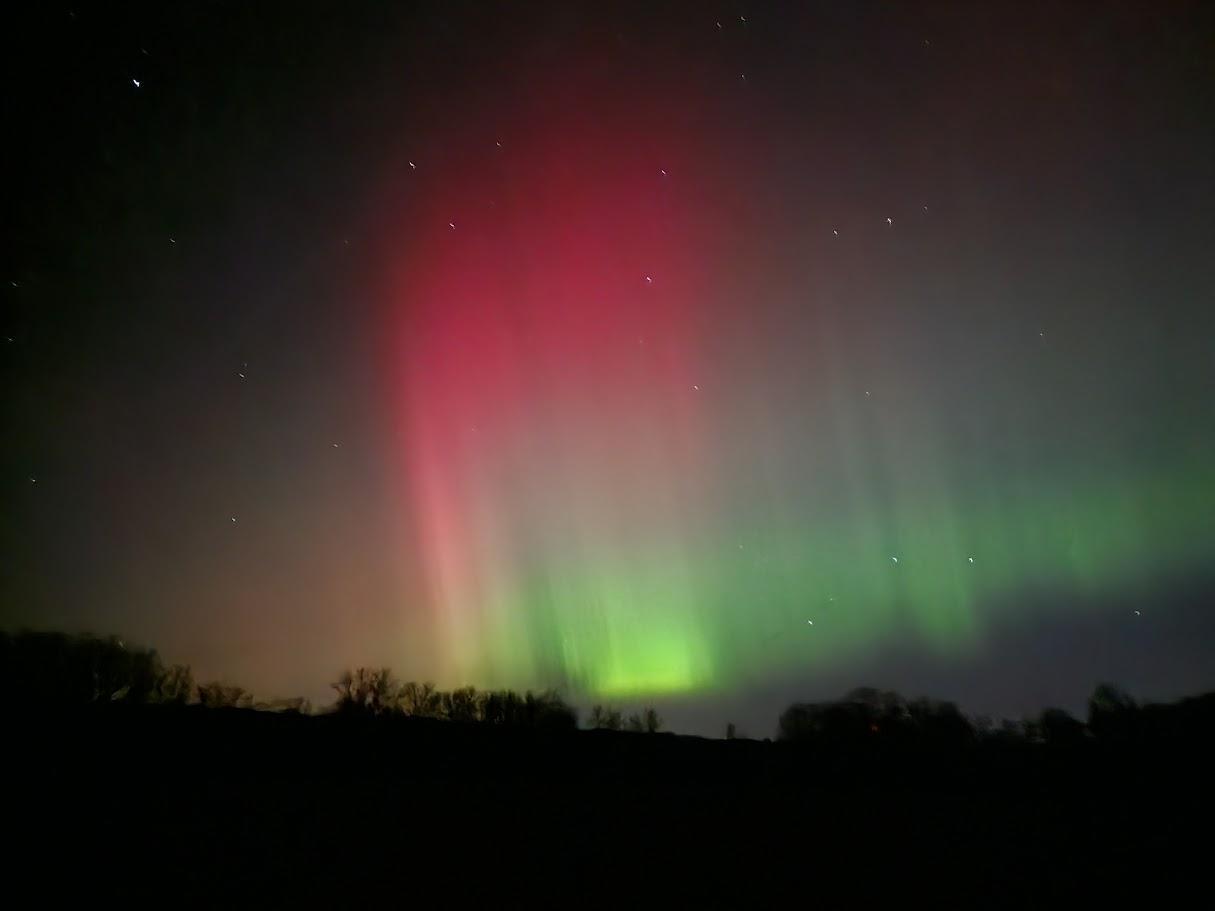 NORTHERN LIGHTS 2.jpg