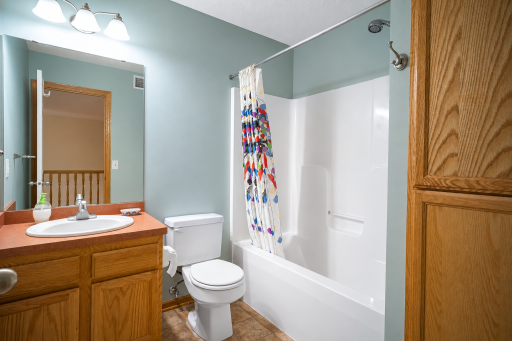 4817 200th Street N, Forest Lake, MN 55025