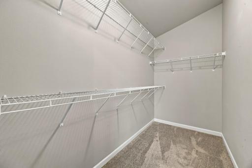 7691 Cub Creek Way, Horace, ND 58047
