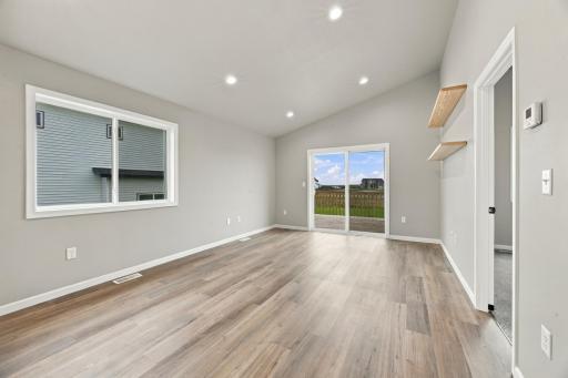7691 Cub Creek Way, Horace, ND 58047