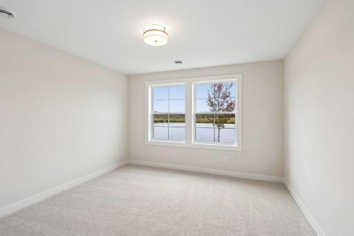 5851 Freeland Bay N, Hugo, MN 55038