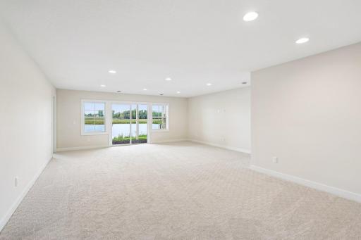 5851 Freeland Bay N, Hugo, MN 55038