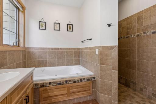 W9870 788th Avenue, River Falls, WI 54022