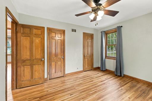 326 5th Avenue NE, Cambridge, MN 55008