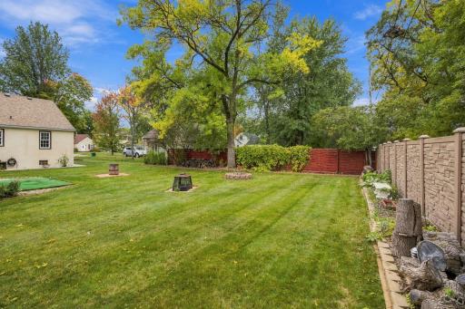 326 5th Avenue NE, Cambridge, MN 55008