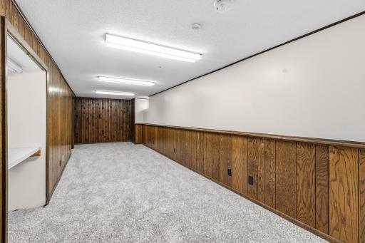 5201 Pennsylvania Avenue N, New Hope, MN 55428