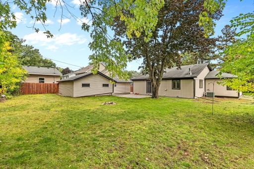 5201 Pennsylvania Avenue N, New Hope, MN 55428