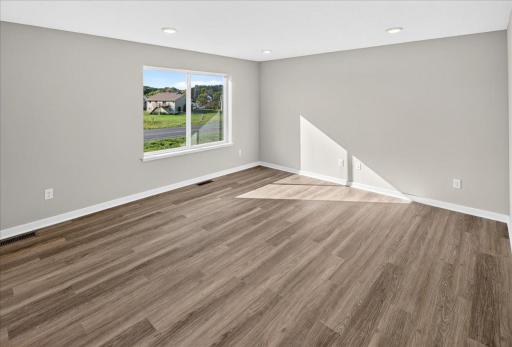 1930 Pierce Street S, Cambridge, MN 55008