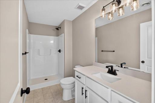 1930 Pierce Street S, Cambridge, MN 55008