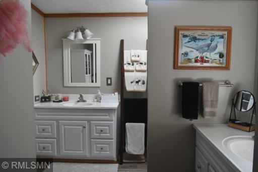 3556 Munger Shaw Road, Cloquet, MN 55720
