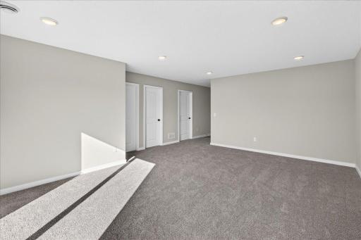 1815 Pierce Street S, Cambridge, MN 55008
