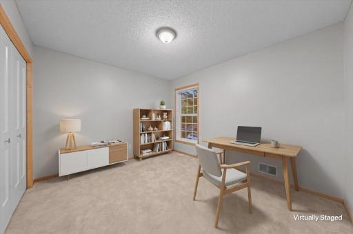 2226 Saint Johns Circle, Woodbury, MN 55129