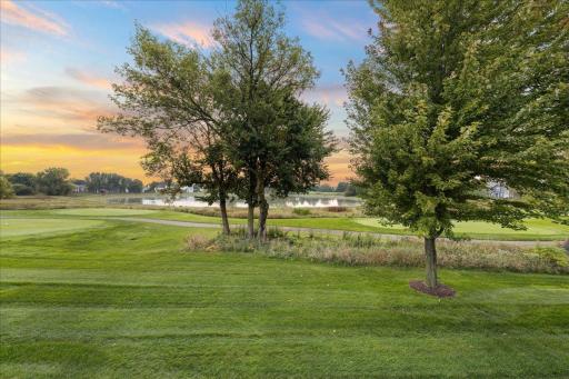 2226 Saint Johns Circle, Woodbury, MN 55129