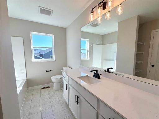 1827 Pierce Street S, Cambridge, MN 55008