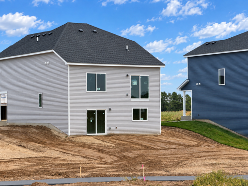 1927 Pierce Street S, Cambridge, MN 55008
